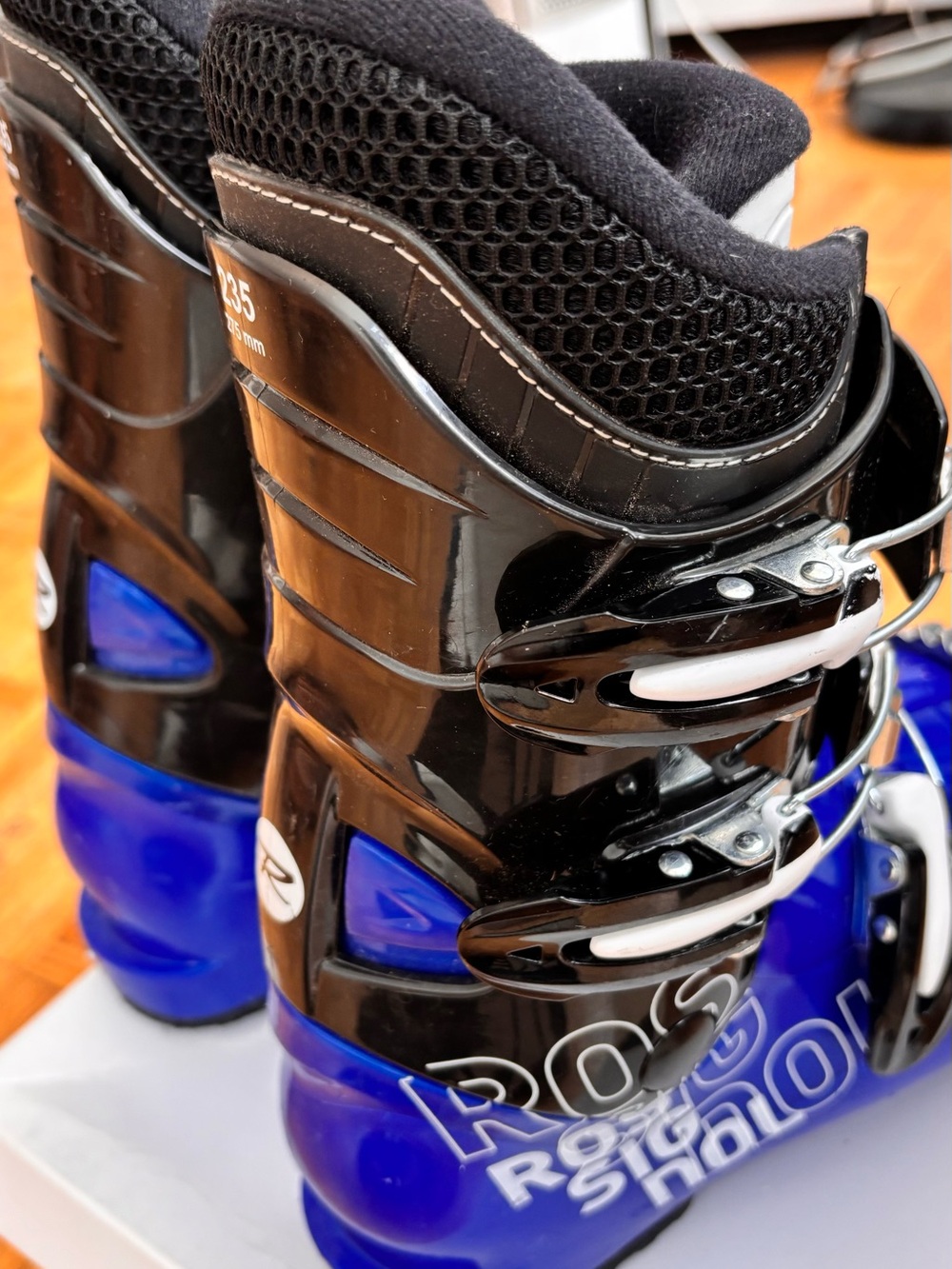 Rossignol Comp J4 Junior Ski Boots Size 23.5 (275mm) Black/Blue - Picture 5 of 8